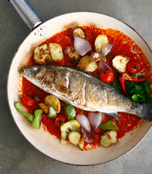 Enveloping flavors of the Mediterranean